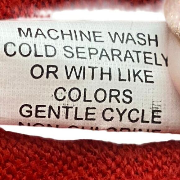 JON & ANNA Women's Red, Buttoned Up, Cardigan, Size 2X, Soft, Lightweight, NEW - Picture 9 of 10